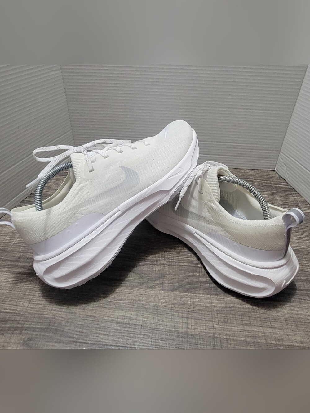 Nike Men's White Running Shoes